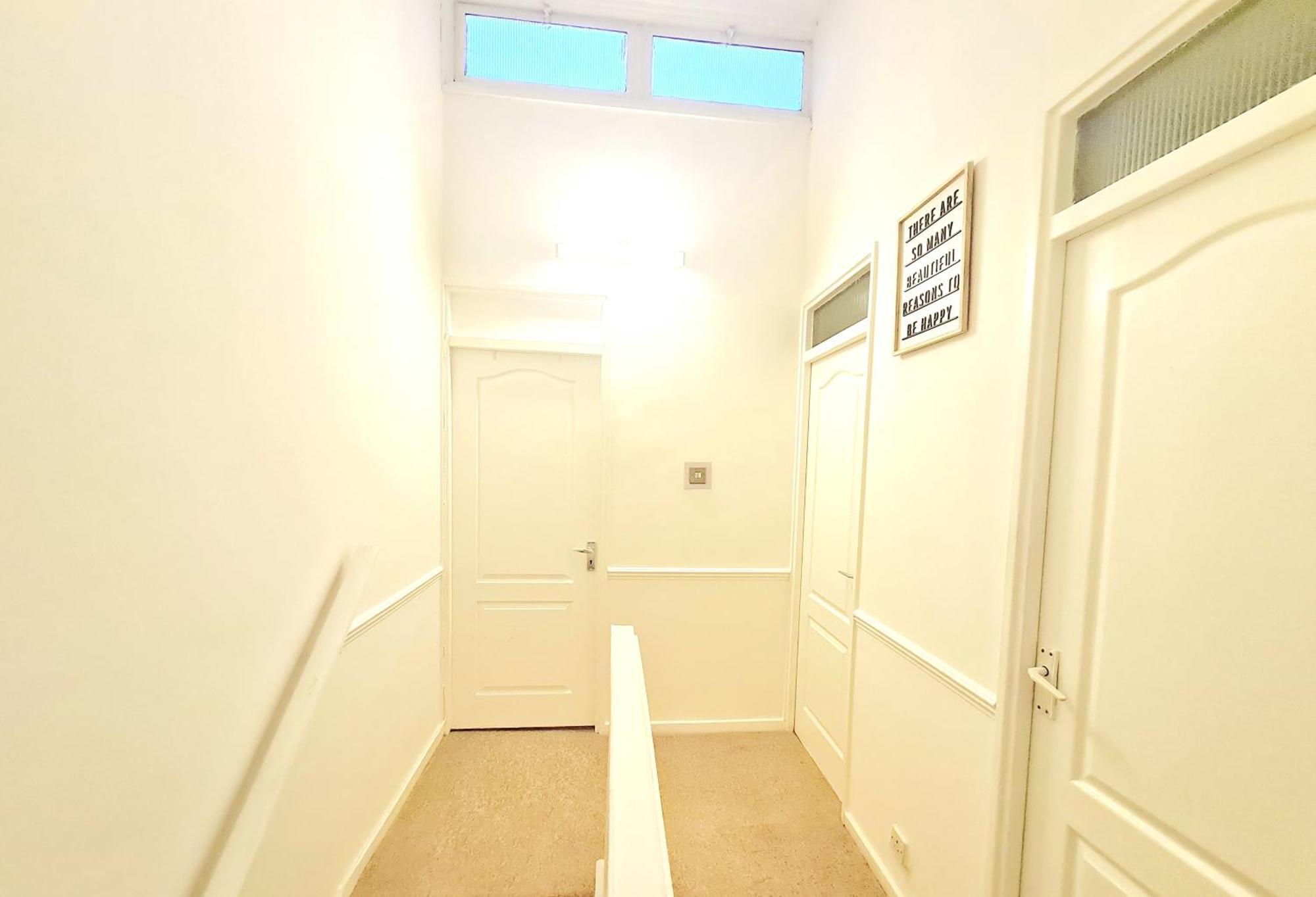 Cosy Luxurious 3 Bedroom House, Free Parking, Free Wifi, Private Garden, Free Netflix Havering Esterno foto